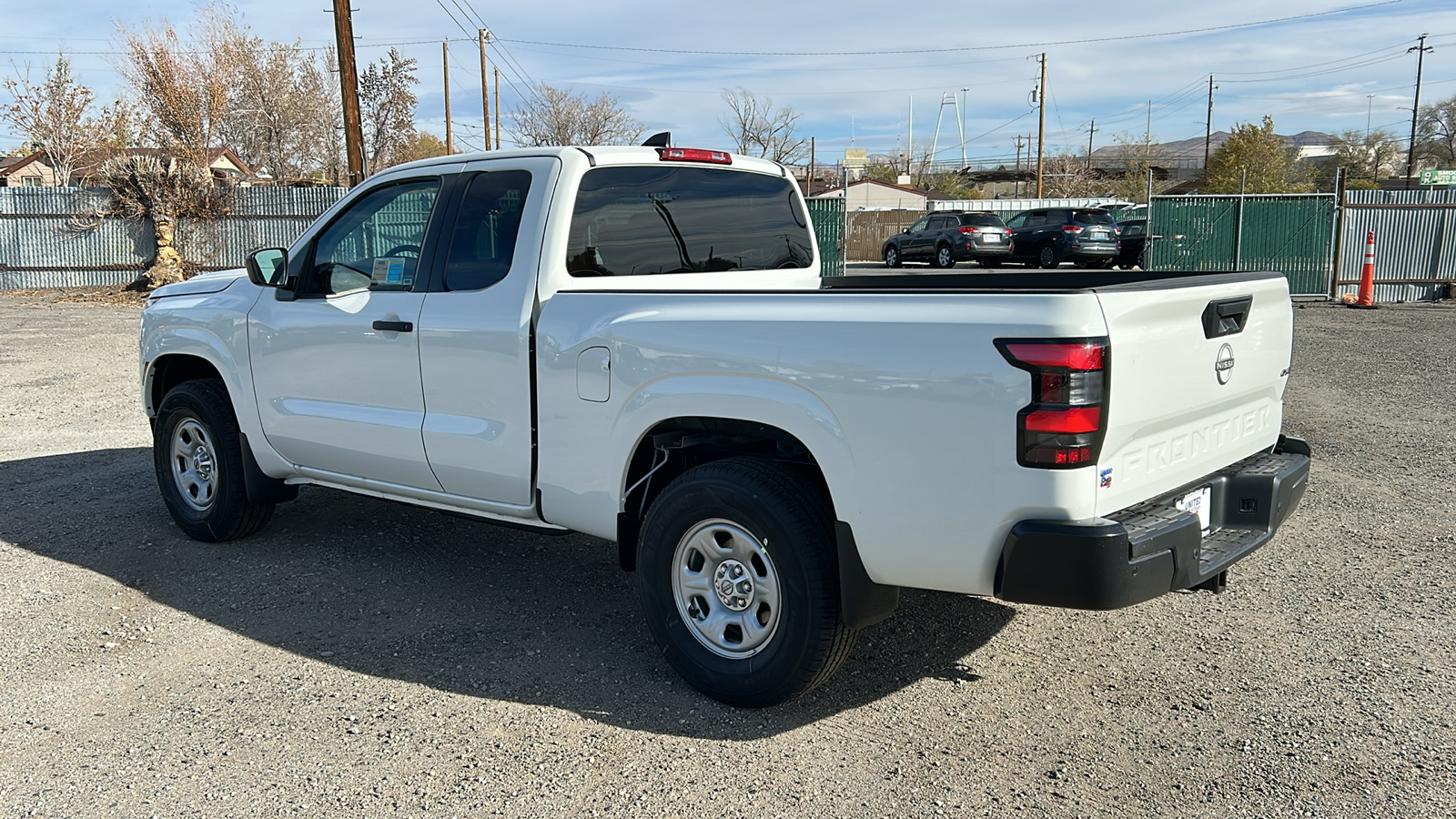 2024 Nissan Frontier S 3