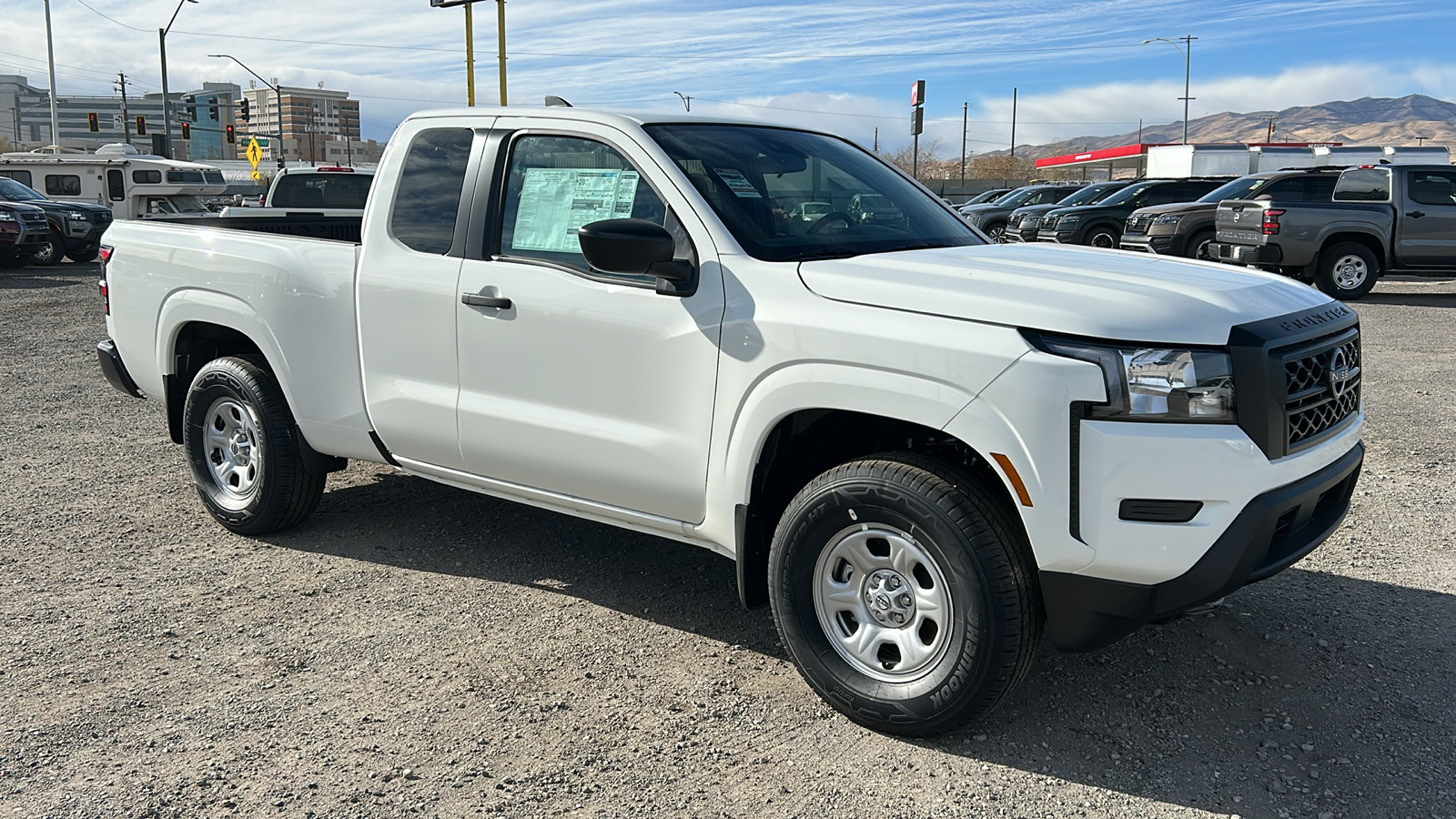 2024 Nissan Frontier S 8