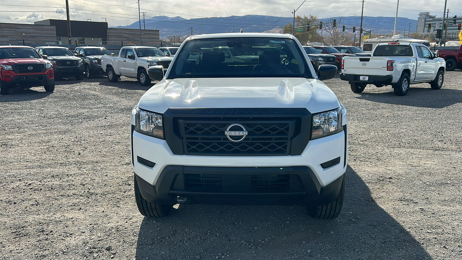 2024 Nissan Frontier S 9