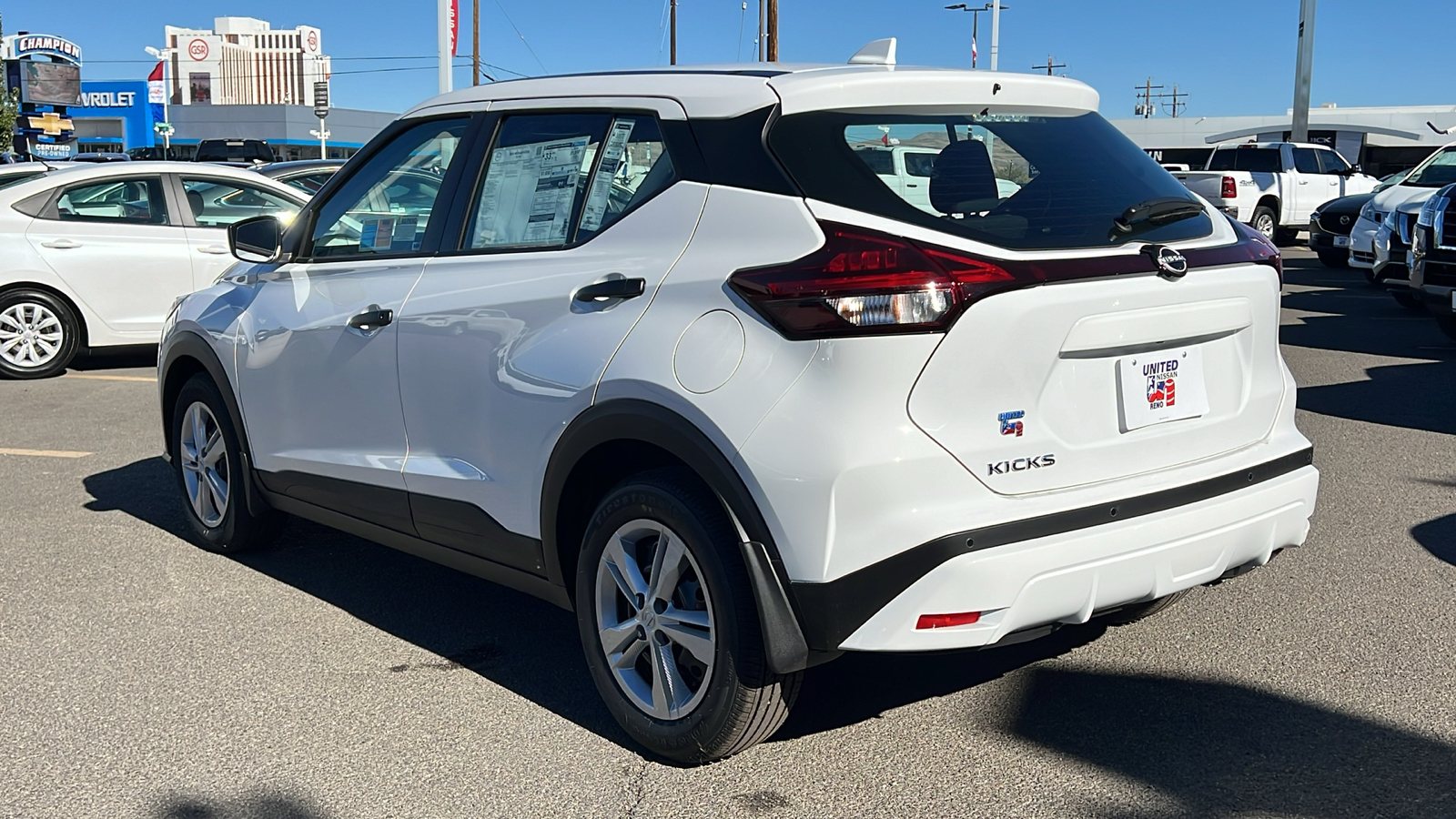 2024 Nissan Kicks S 3