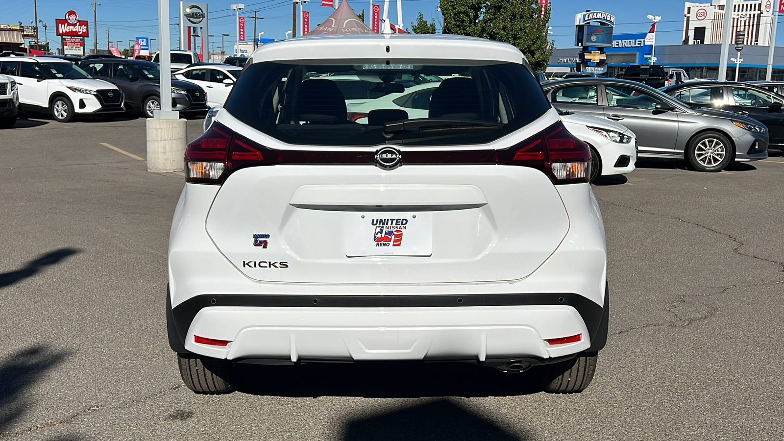 2024 Nissan Kicks S 5