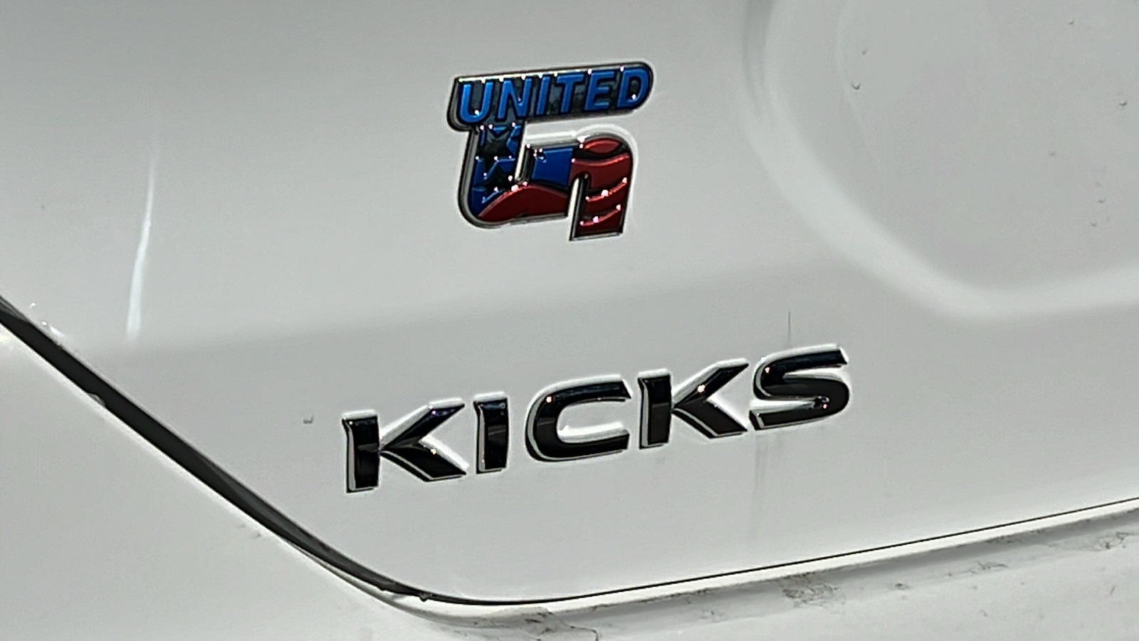 2024 Nissan Kicks S 26