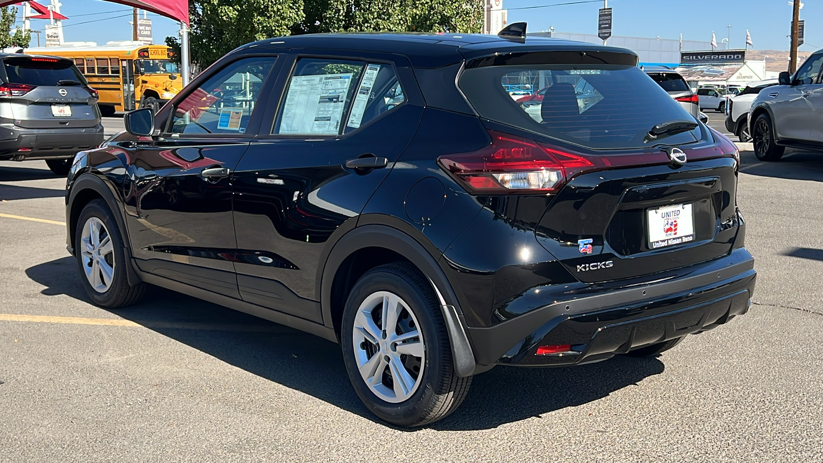 2024 Nissan Kicks S 3