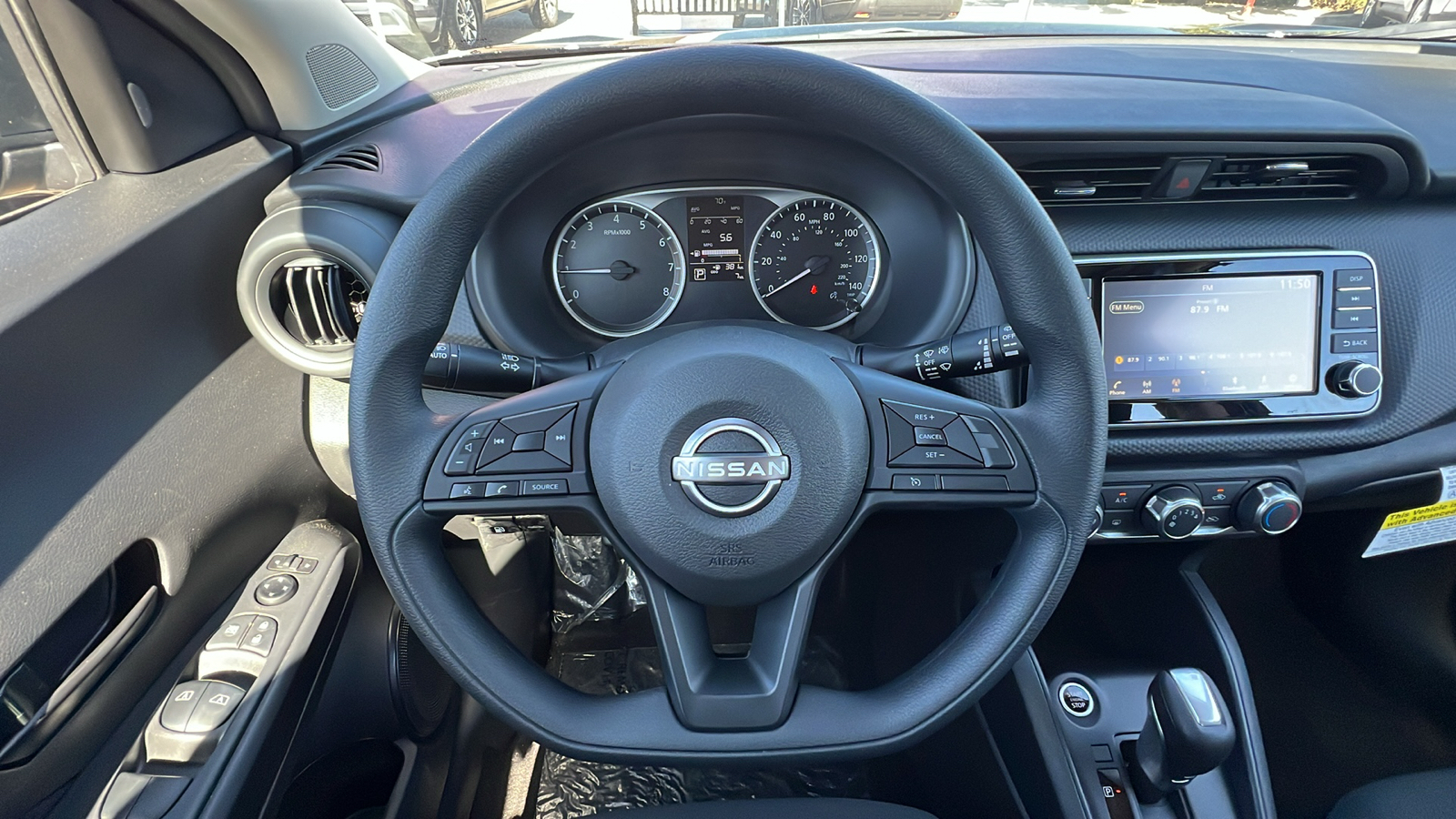 2024 Nissan Kicks S 4