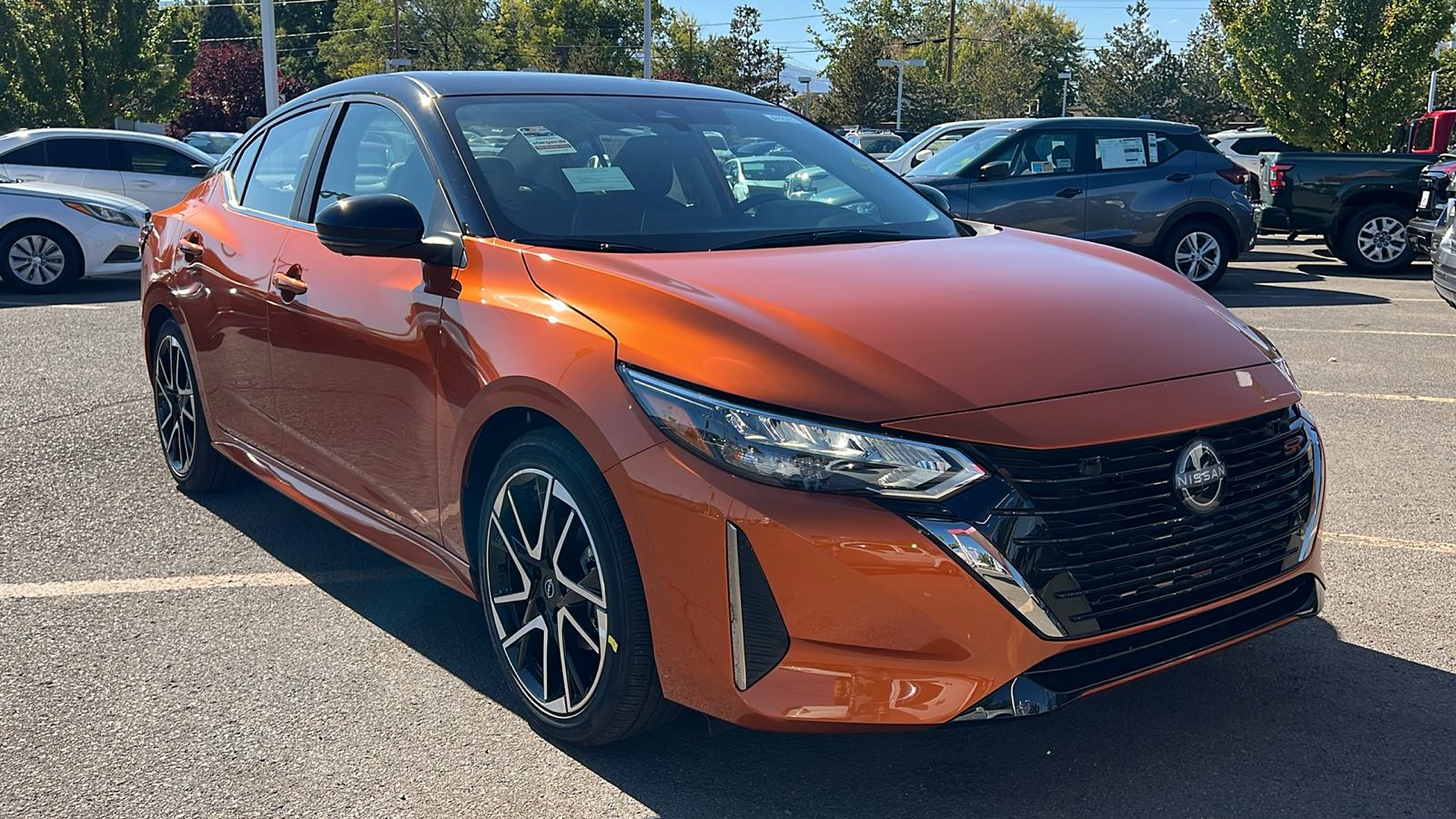 2025 Nissan Sentra SR 8