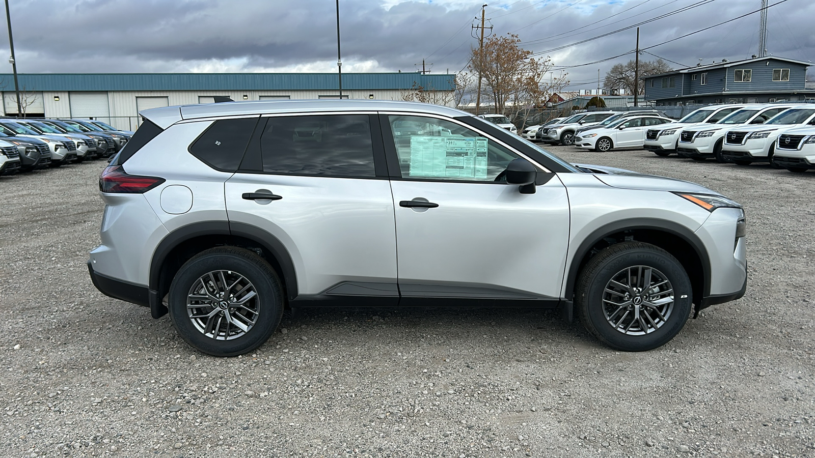 2025 Nissan Rogue S 7