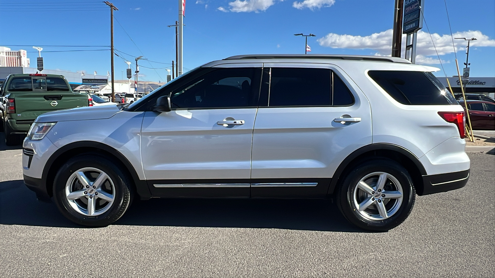 2018 Ford Explorer XLT 2