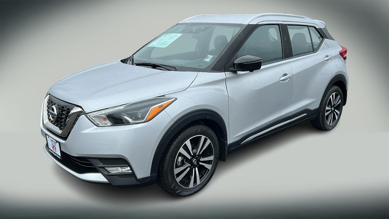 2018 Nissan Kicks SR 1