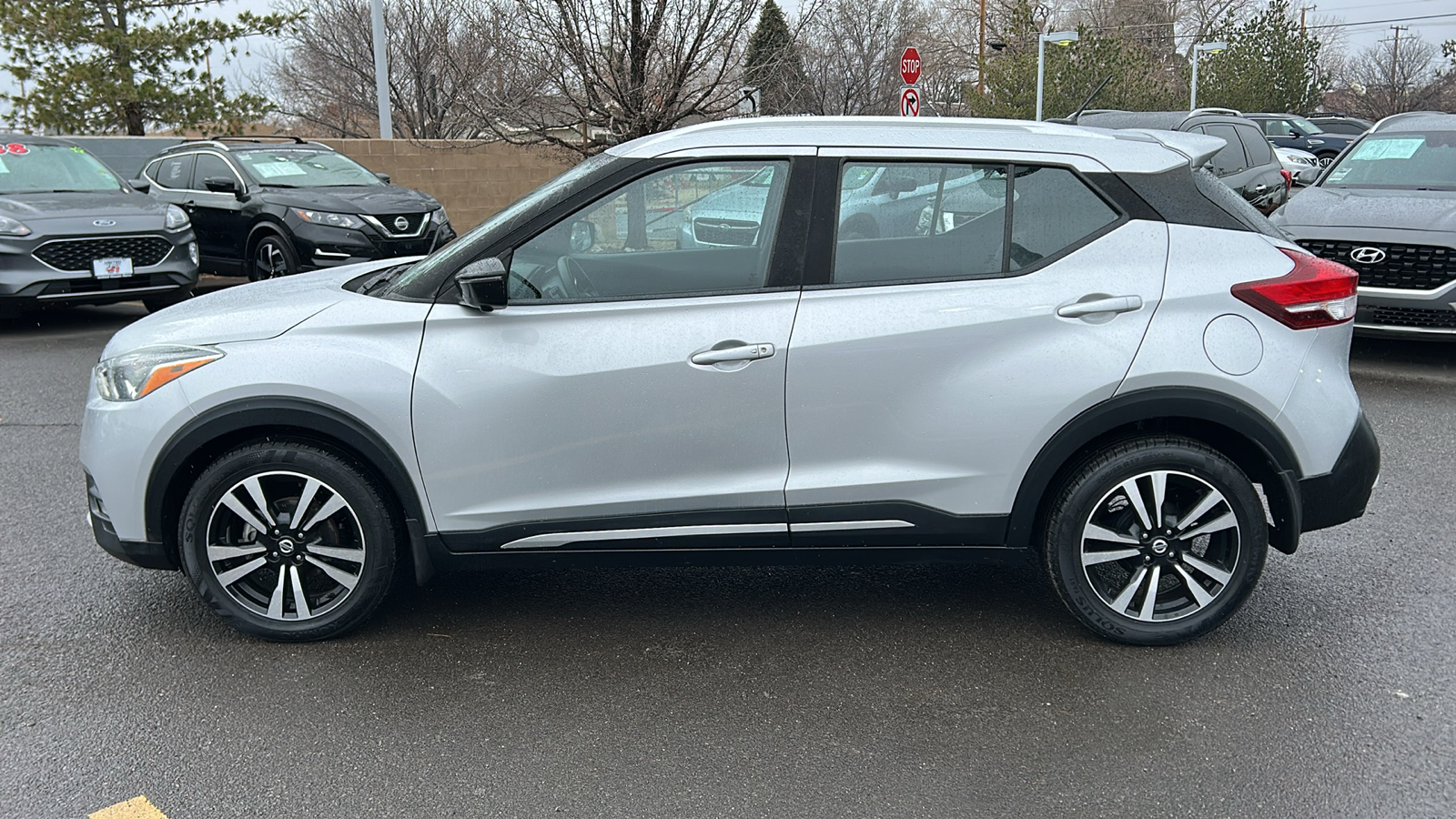 2018 Nissan Kicks SR 2