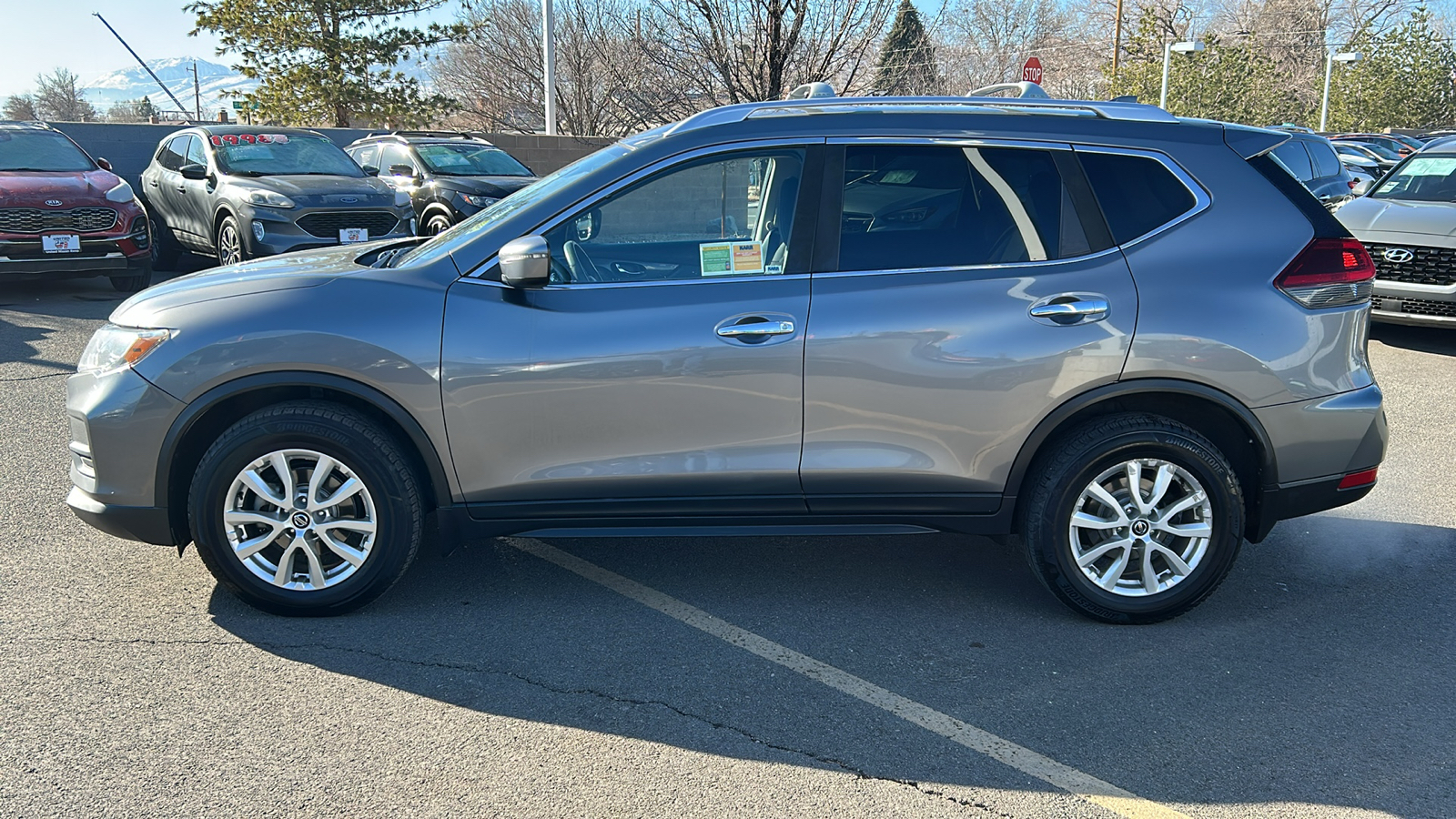 2020 Nissan Rogue S 2