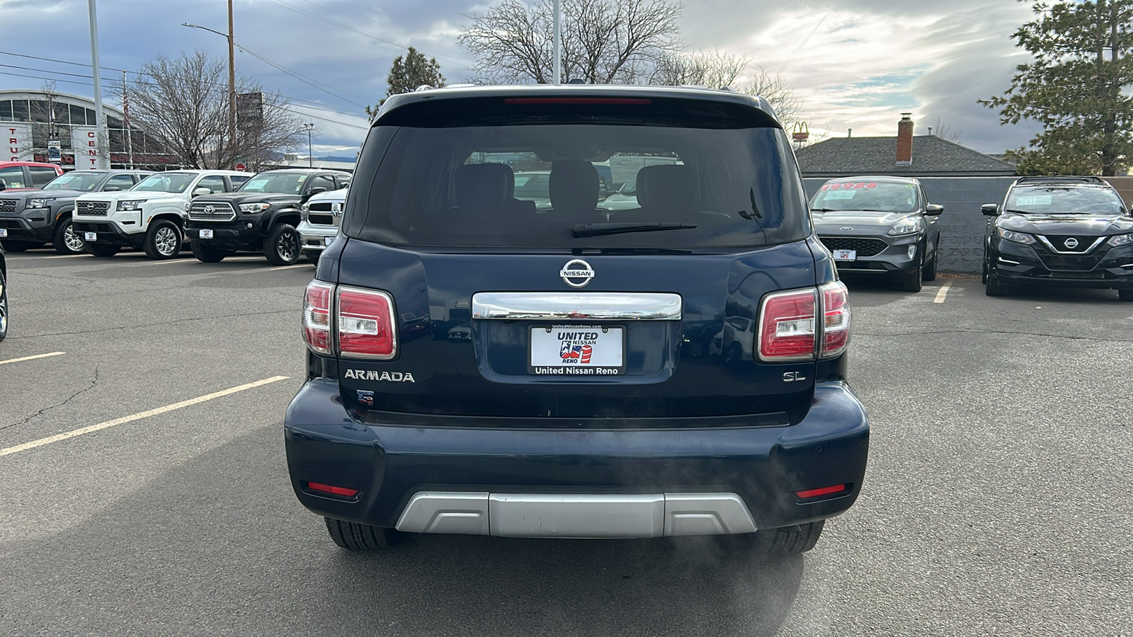 2018 Nissan Armada SL 5