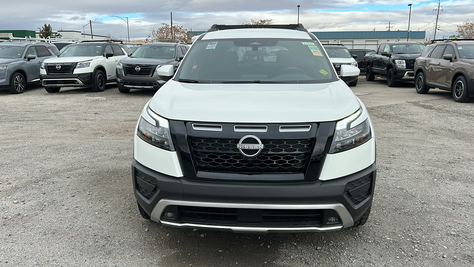 2024 Nissan Pathfinder  9