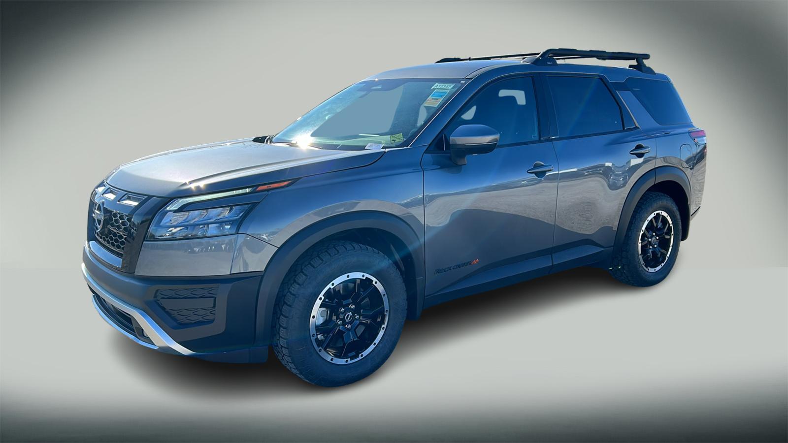 2024 Nissan Pathfinder  1