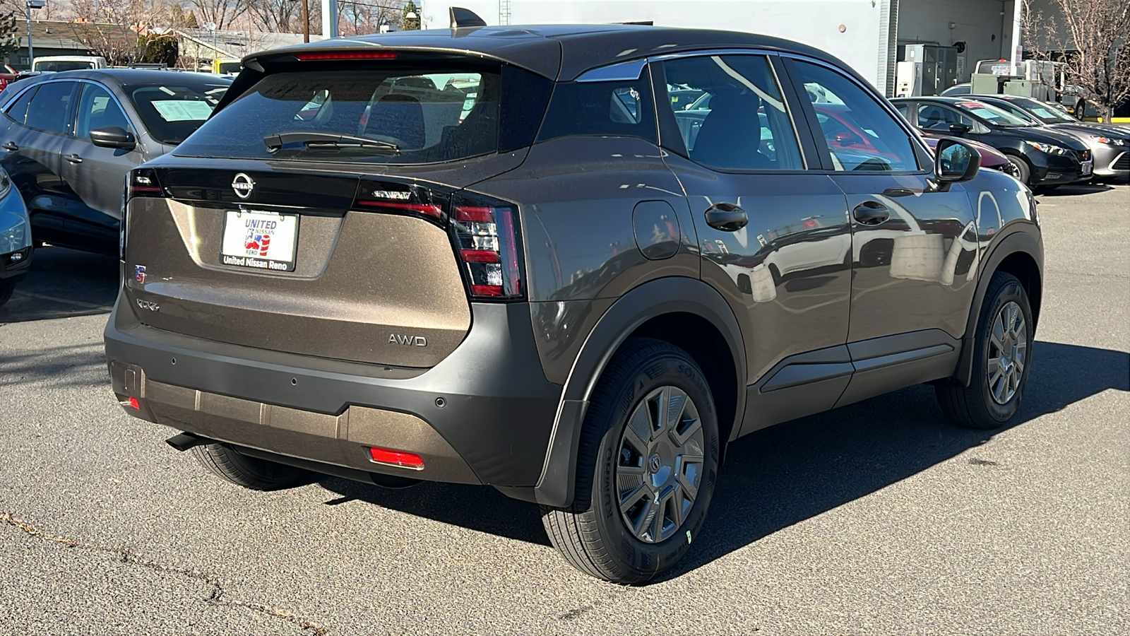 2025 Nissan Kicks S 6