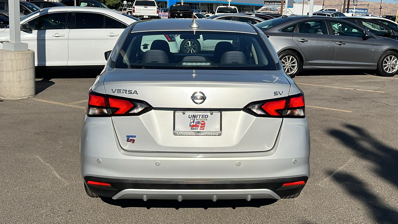 2021 Nissan Versa 1.6 SV 35