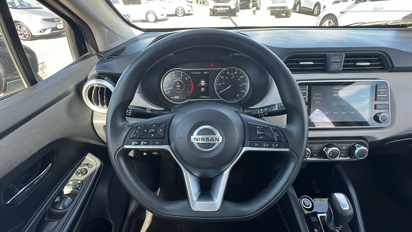 2021 Nissan Versa 1.6 SV 12