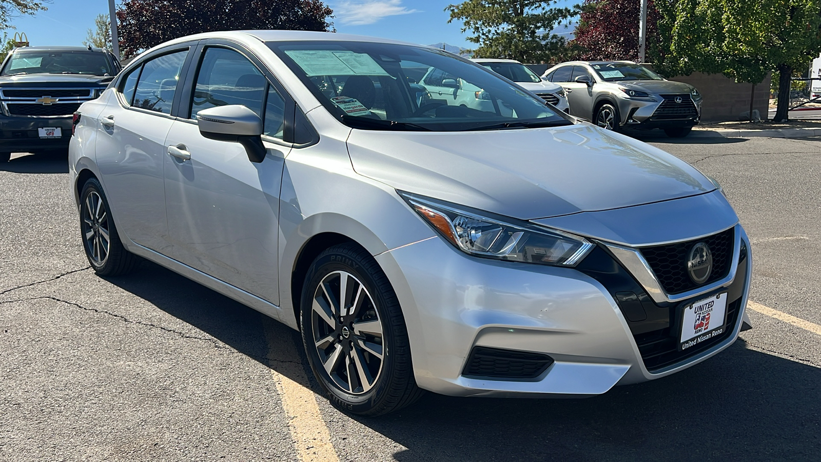 2021 Nissan Versa 1.6 SV 7