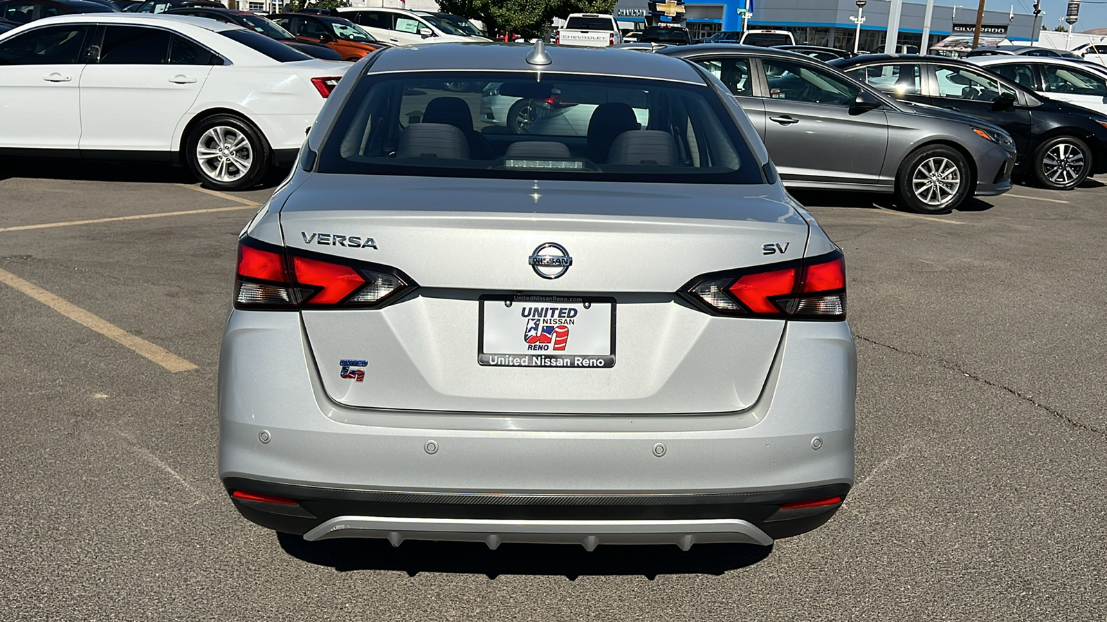 2021 Nissan Versa 1.6 SV 6