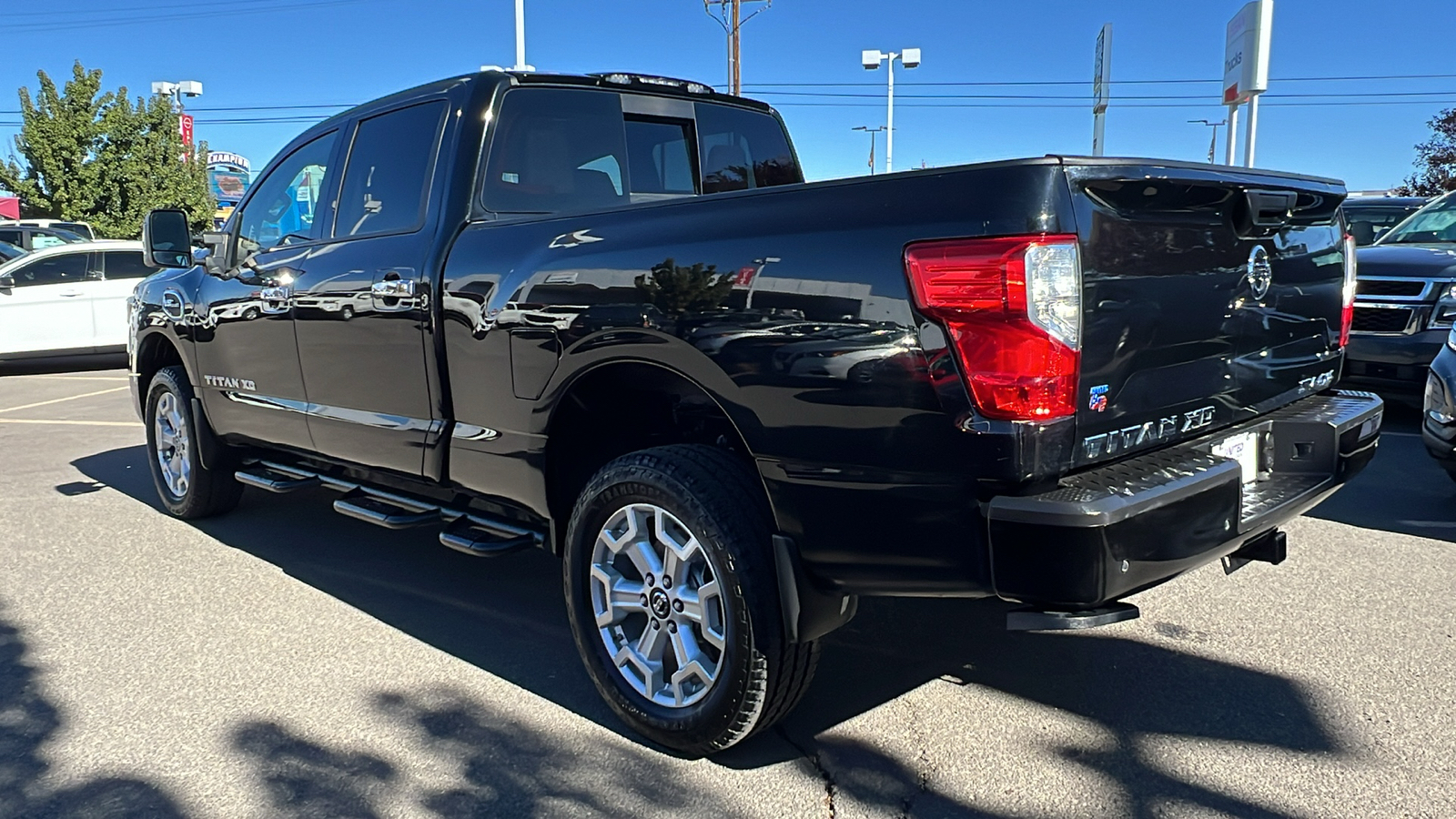 2021 Nissan Titan XD  3