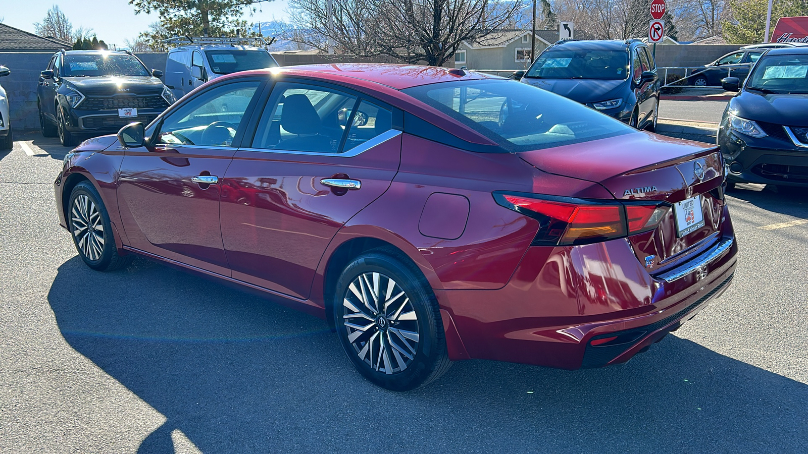 2023 Nissan Altima 2.5 SV 3