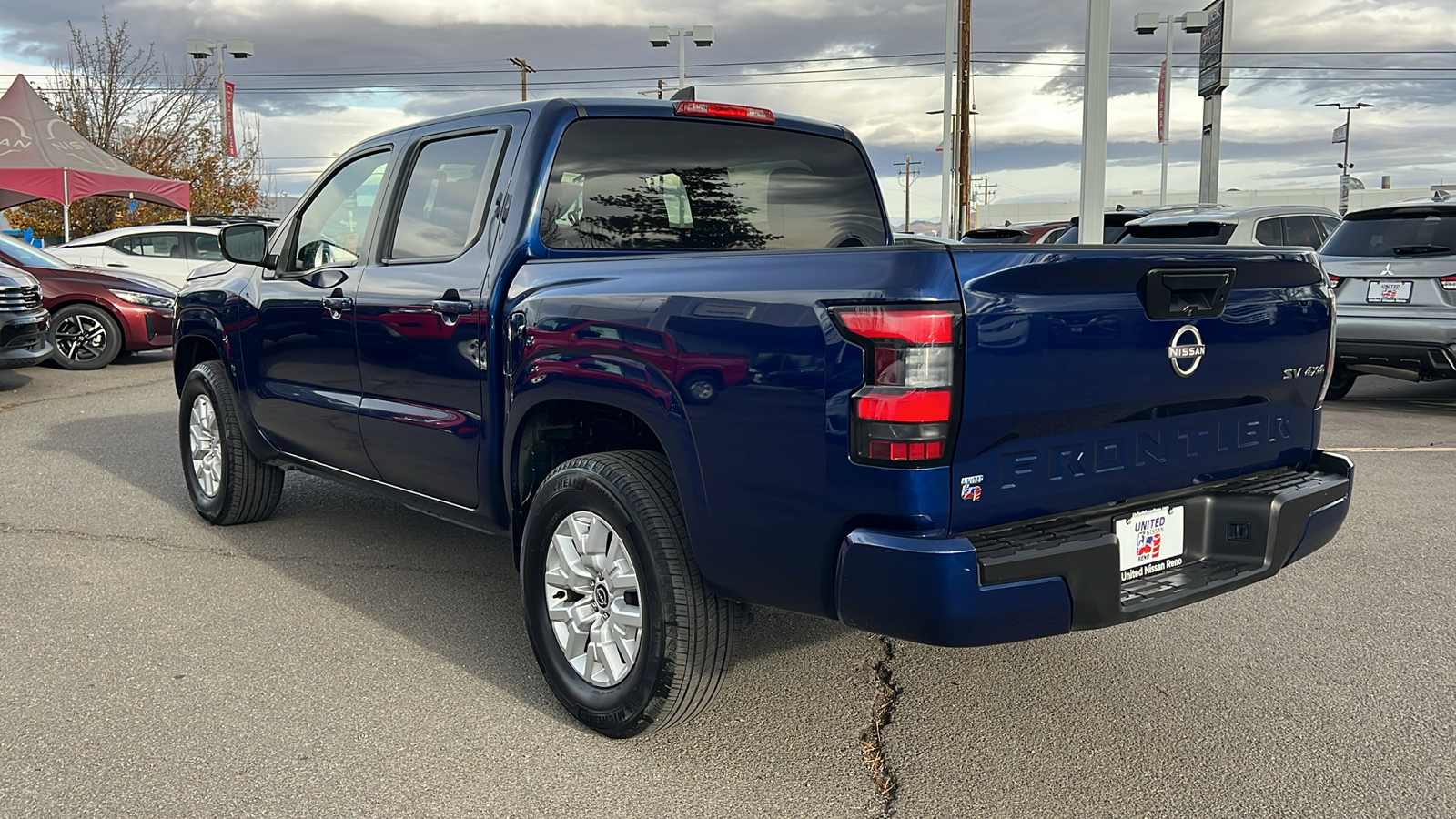 2023 Nissan Frontier SV 3