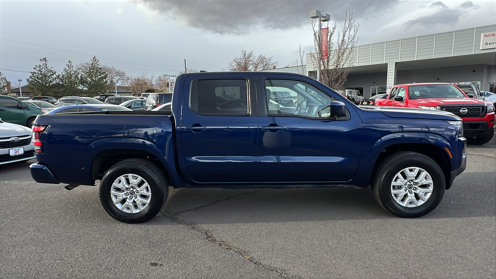 2023 Nissan Frontier SV 7