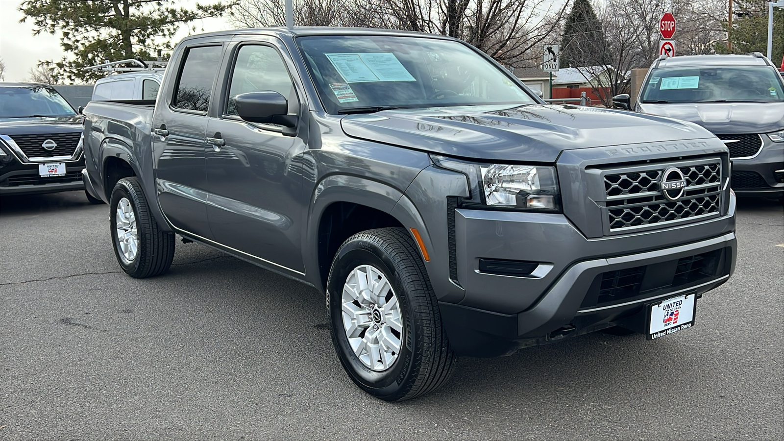 2023 Nissan Frontier SV 8