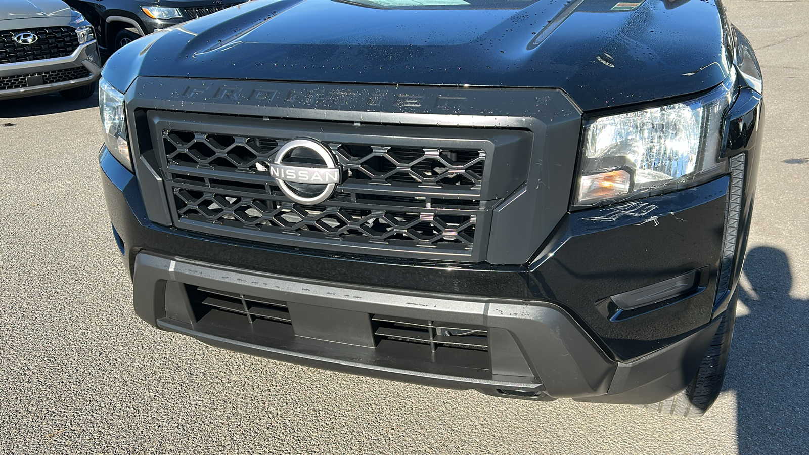 2022 Nissan Frontier S 10