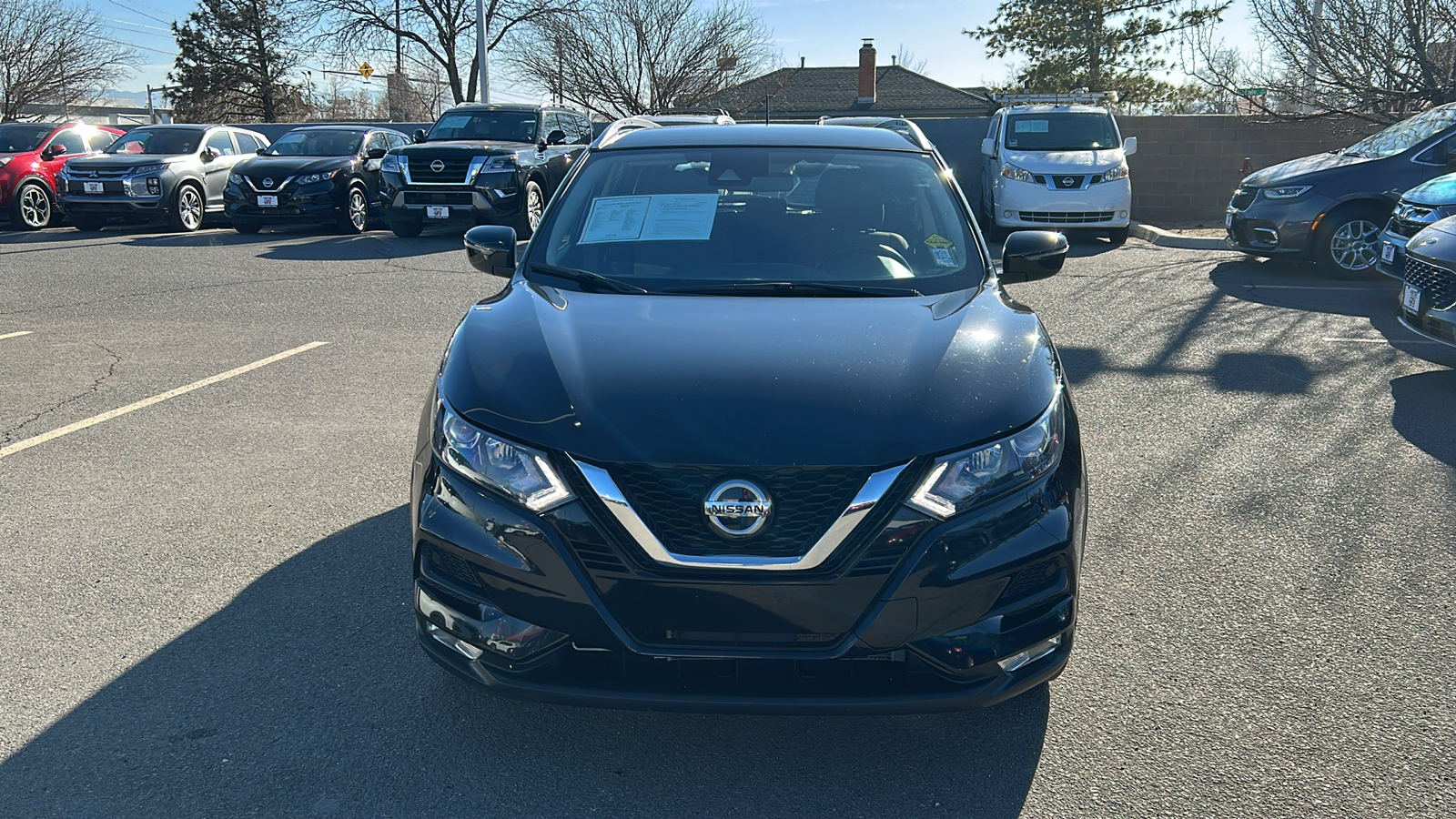 2022 Nissan Rogue Sport SV 9