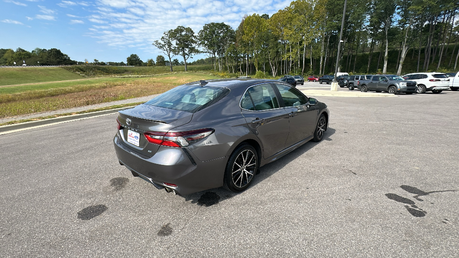 2022 Toyota Camry SE 5