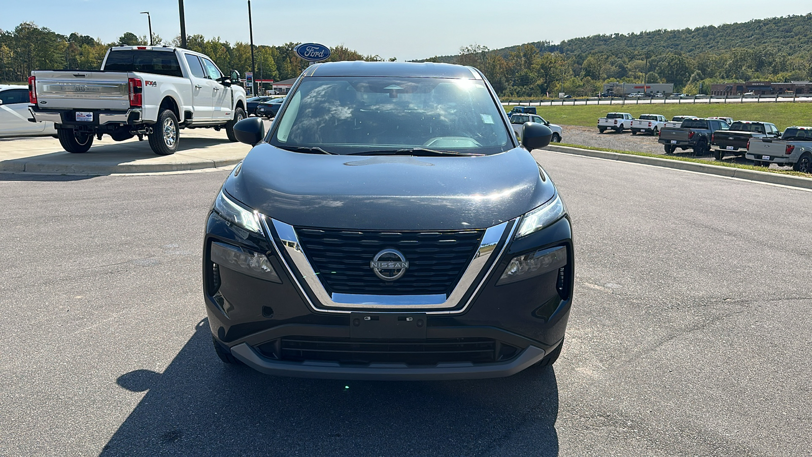 2023 Nissan Rogue S 8