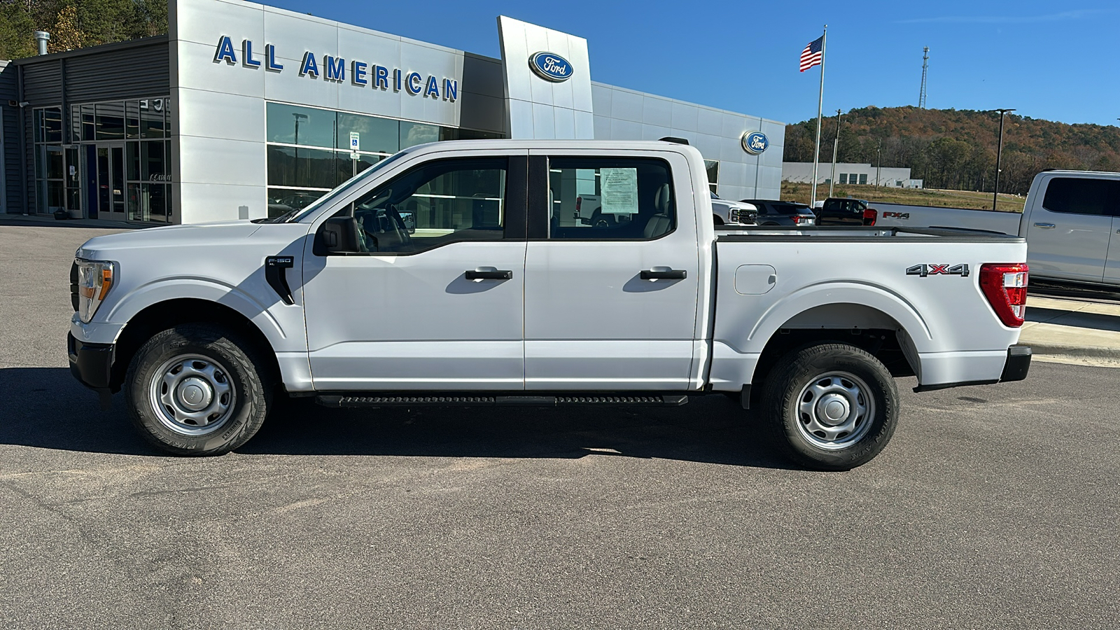 2022 Ford F-150 XL 2