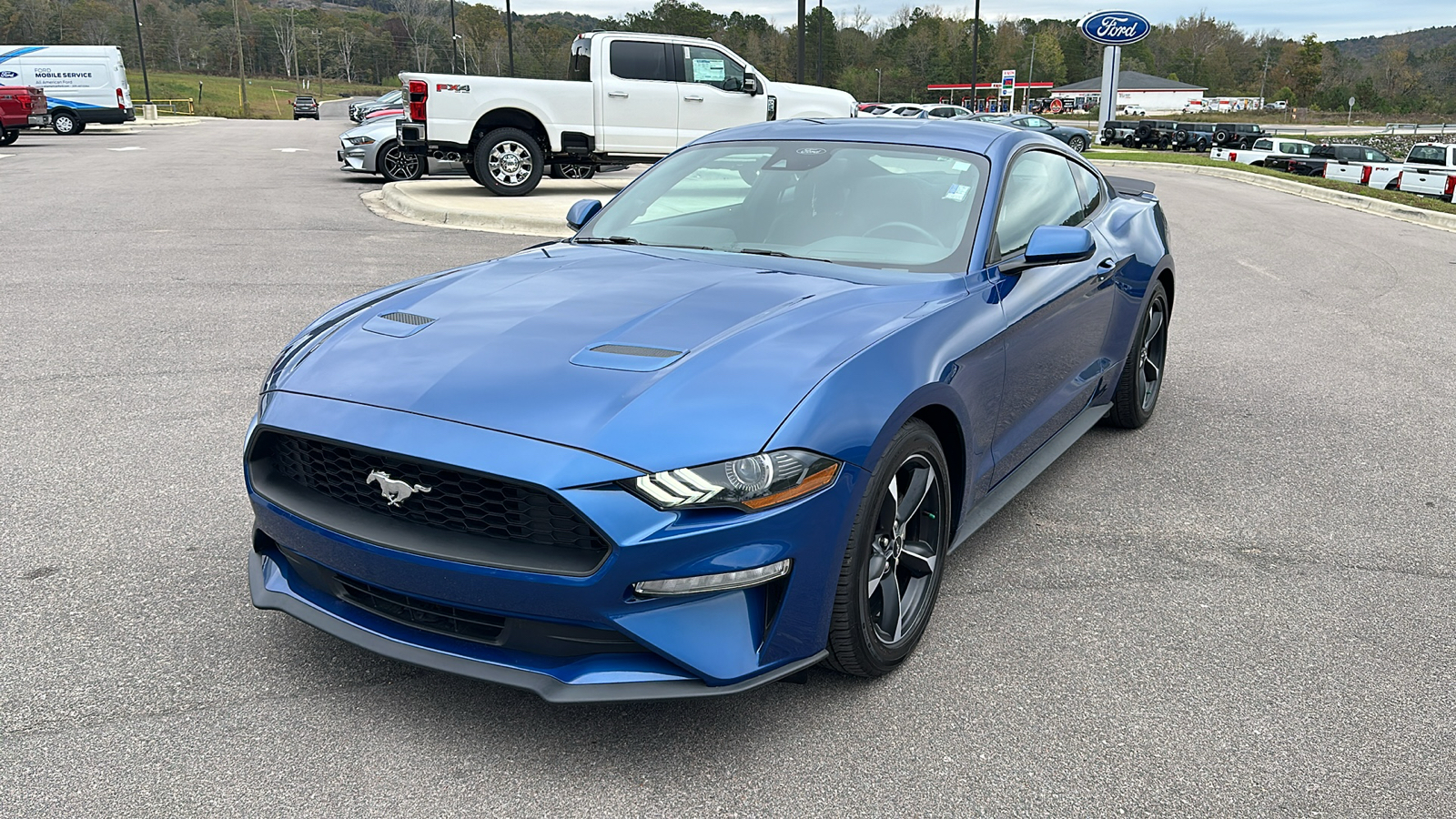 2022 Ford Mustang EcoBoost 2