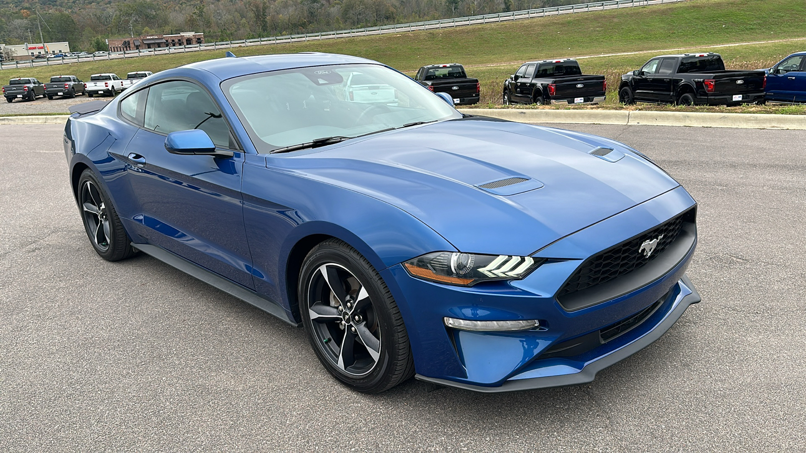 2022 Ford Mustang EcoBoost 8