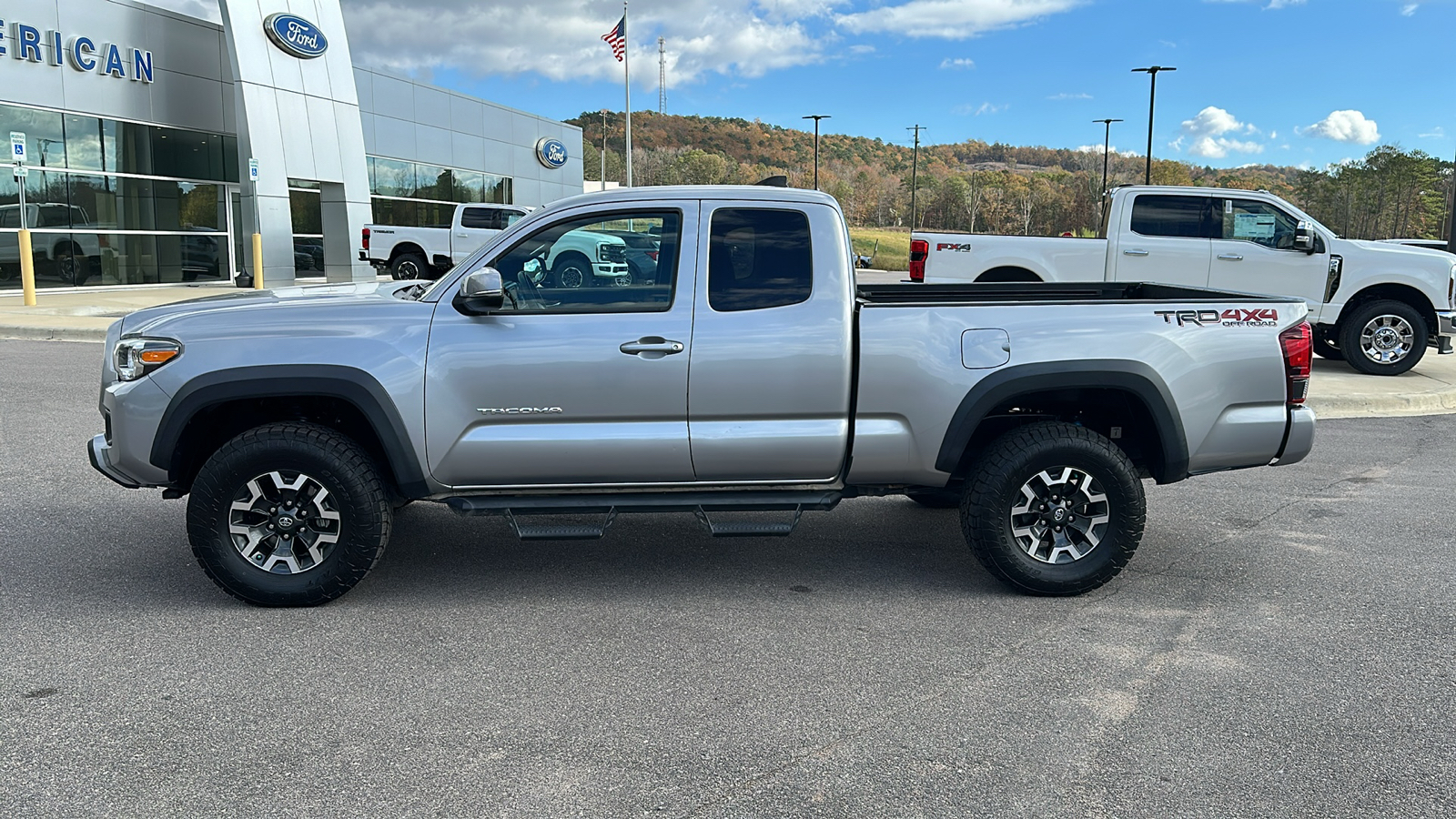 2018 Toyota Tacoma SR5 2