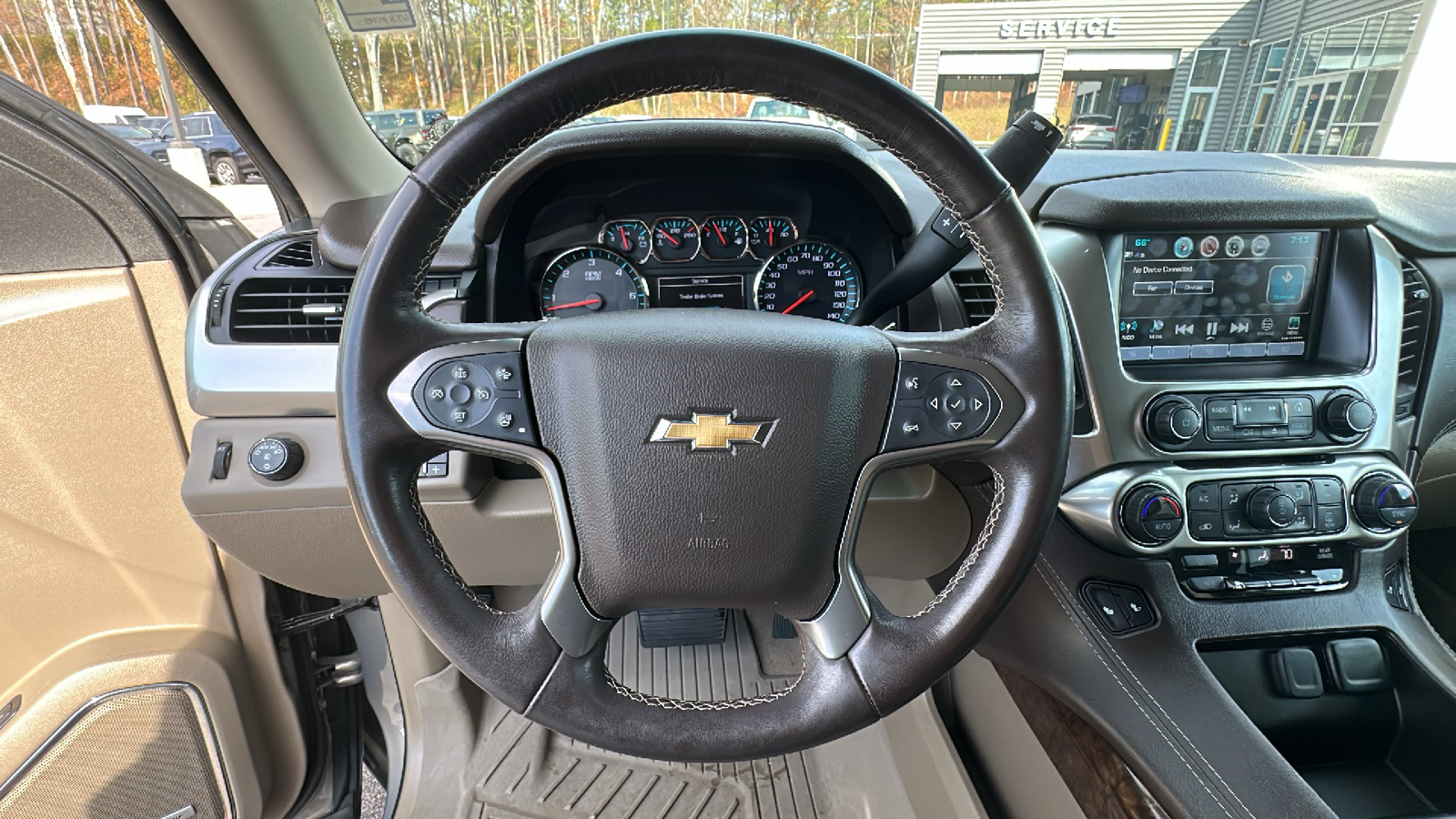 2019 Chevrolet Suburban LT 19