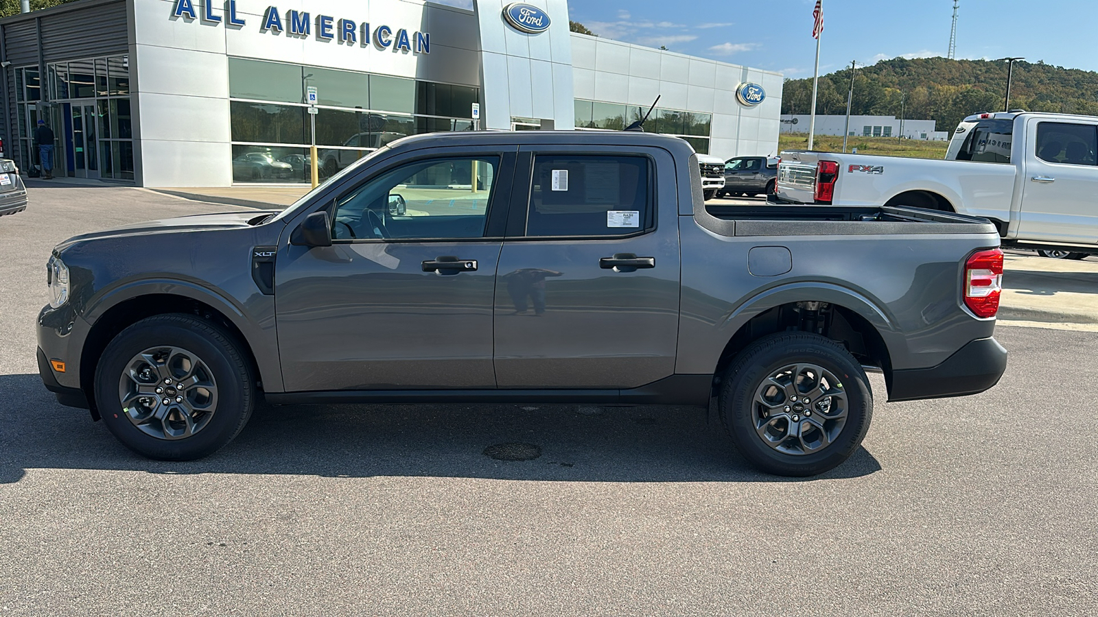 2024 Ford Maverick XLT 2