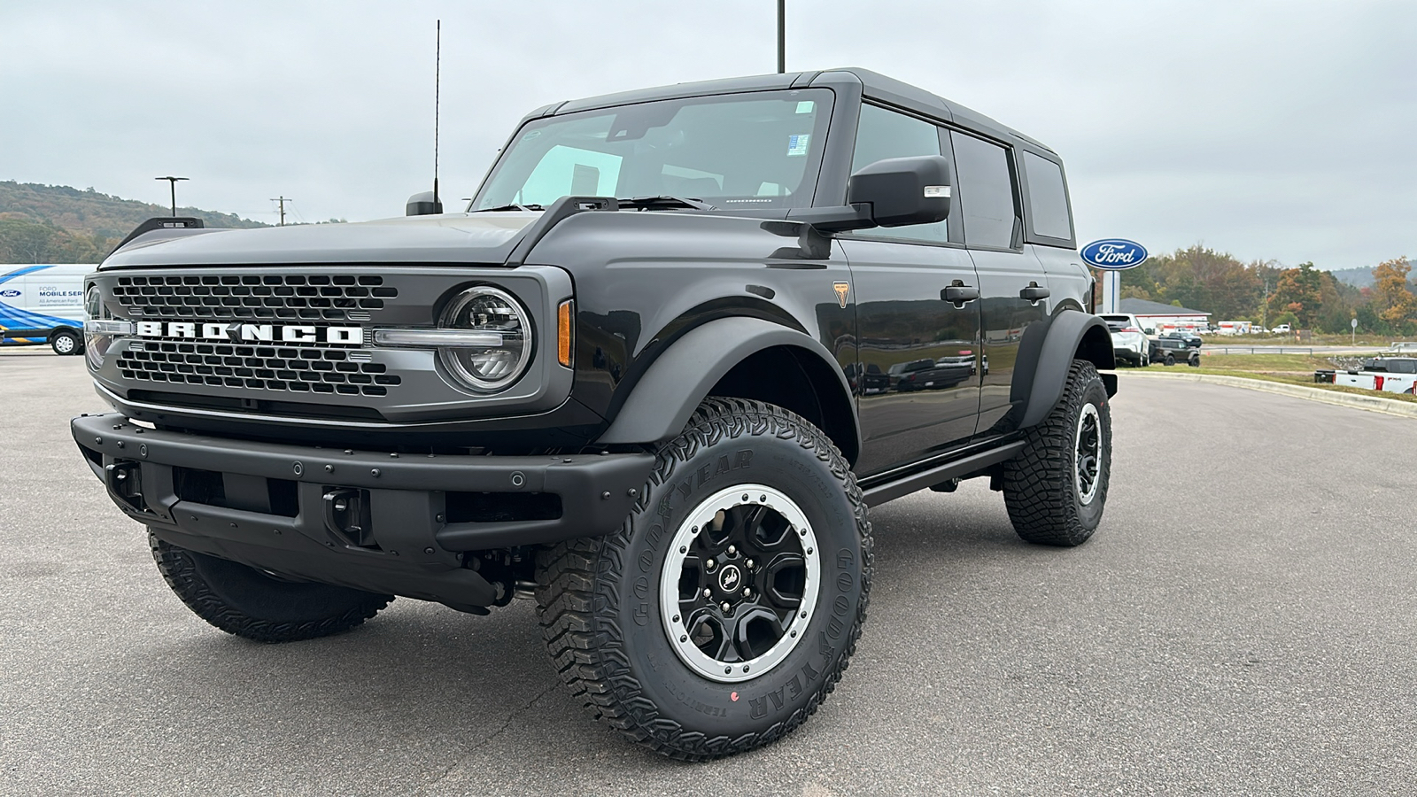 2024 Ford Bronco Badlands 1