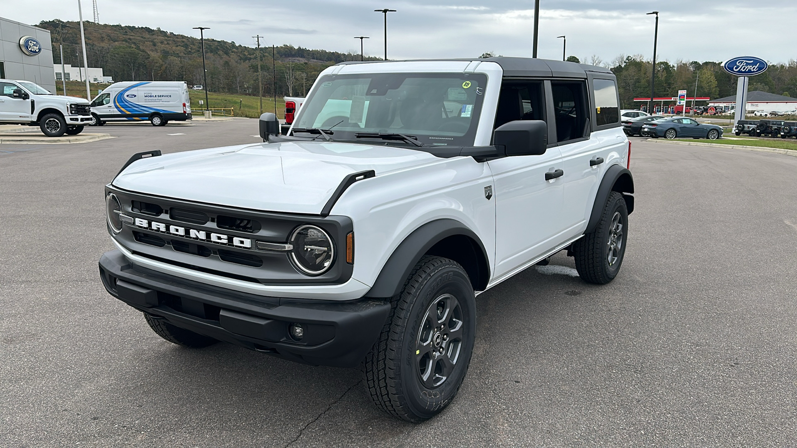 2024 Ford Bronco Big Bend 1