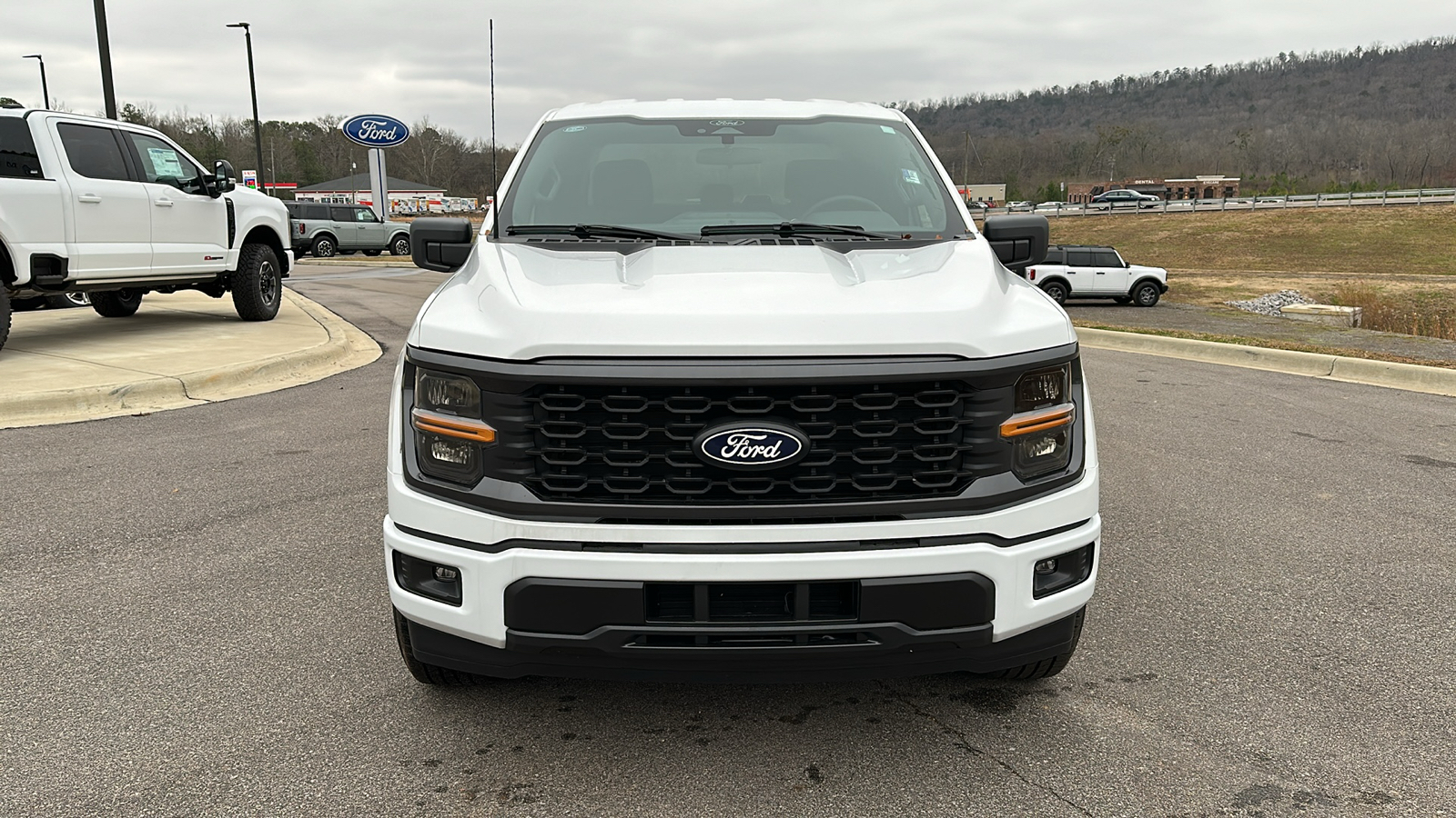 2024 Ford F-150 STX 8