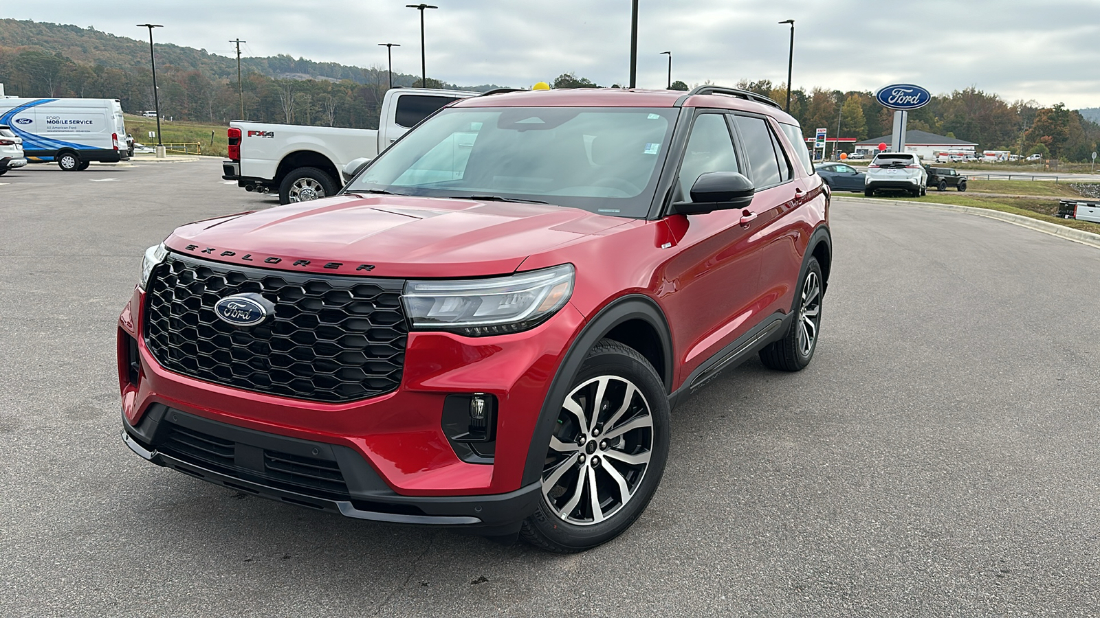 2025 Ford Explorer ST-Line 1