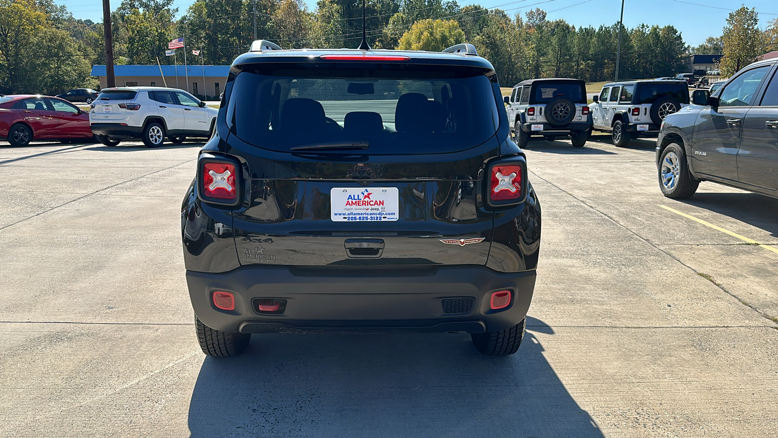 2023 Jeep Renegade Trailhawk 4