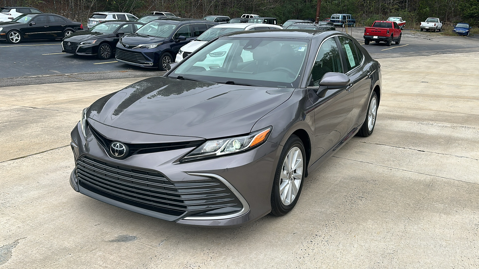 2023 Toyota Camry LE 1