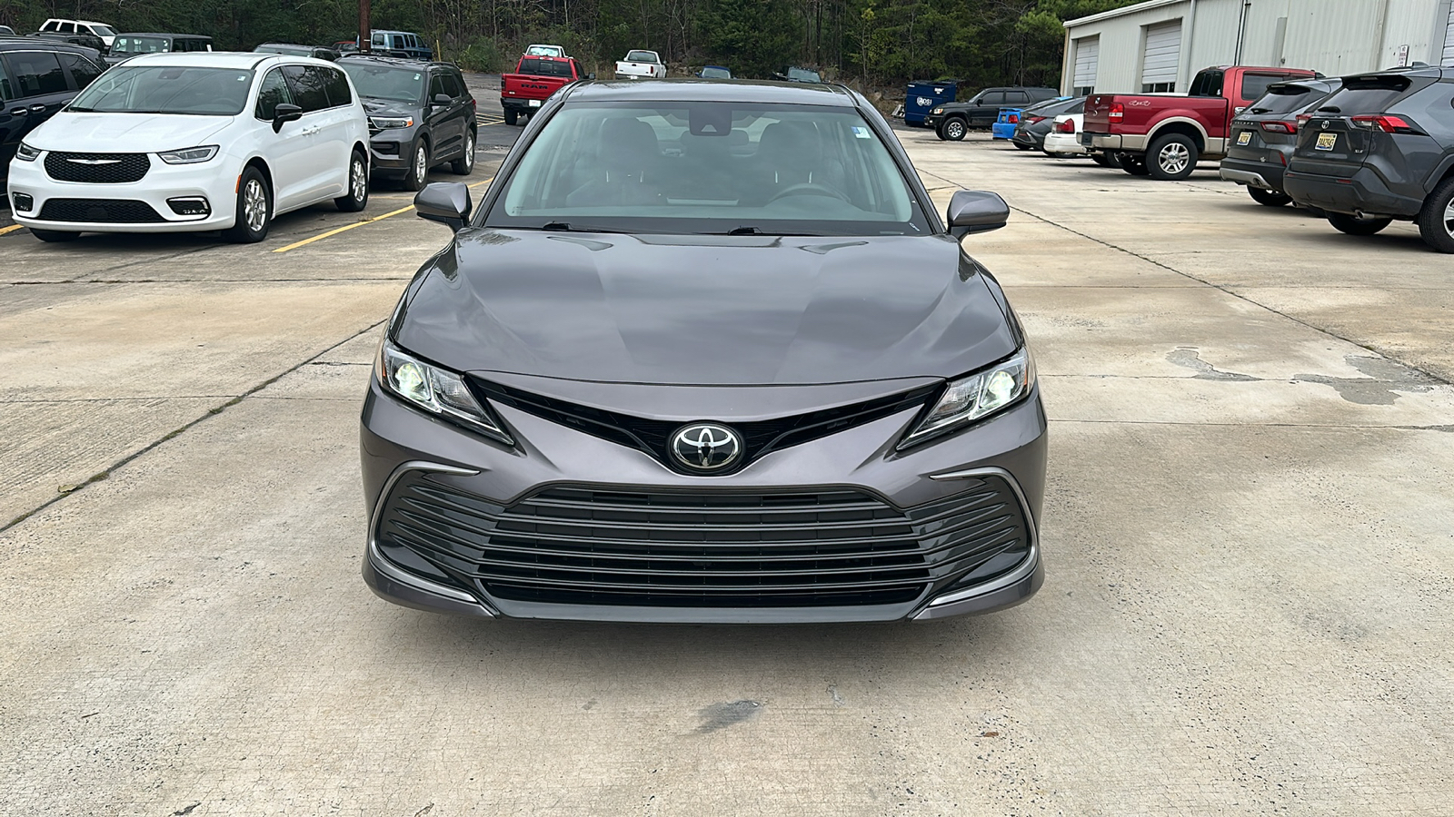 2023 Toyota Camry LE 8