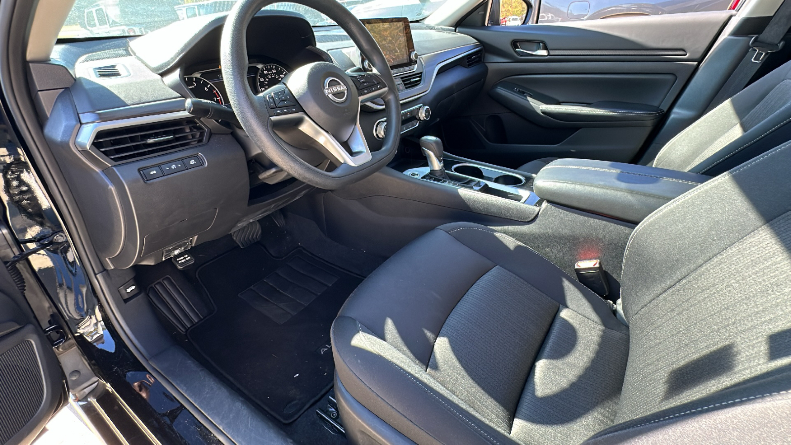 2024 Nissan Altima 2.5 SV 11