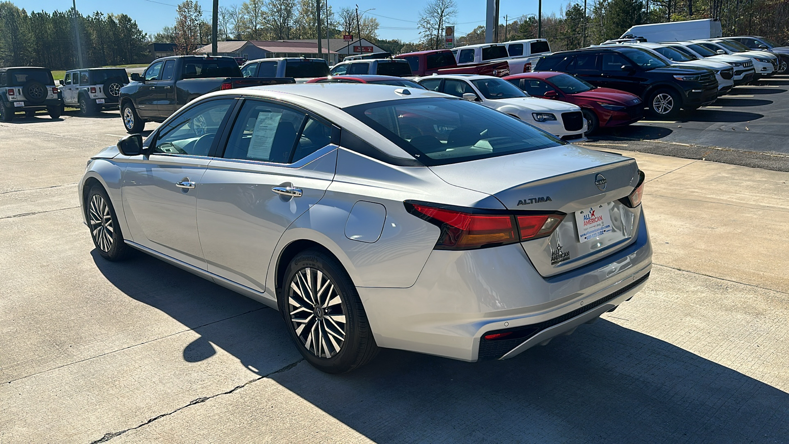 2024 Nissan Altima 2.5 SV 3