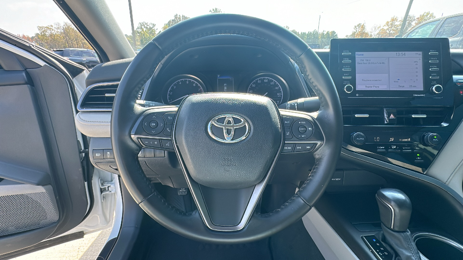 2021 Toyota Camry SE 15