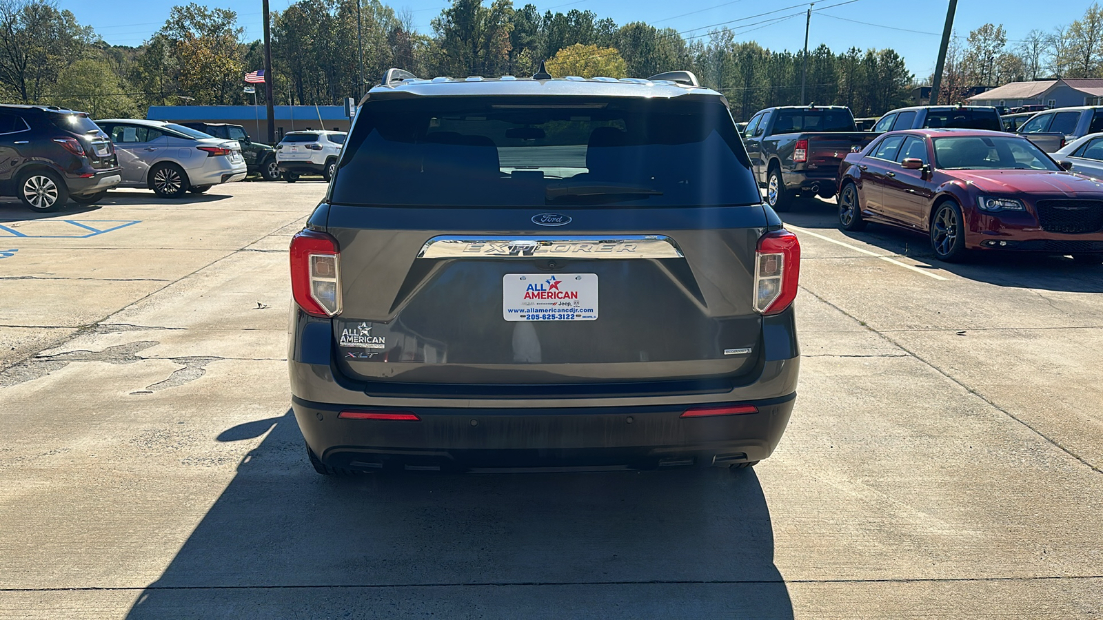 2020 Ford Explorer XLT 4