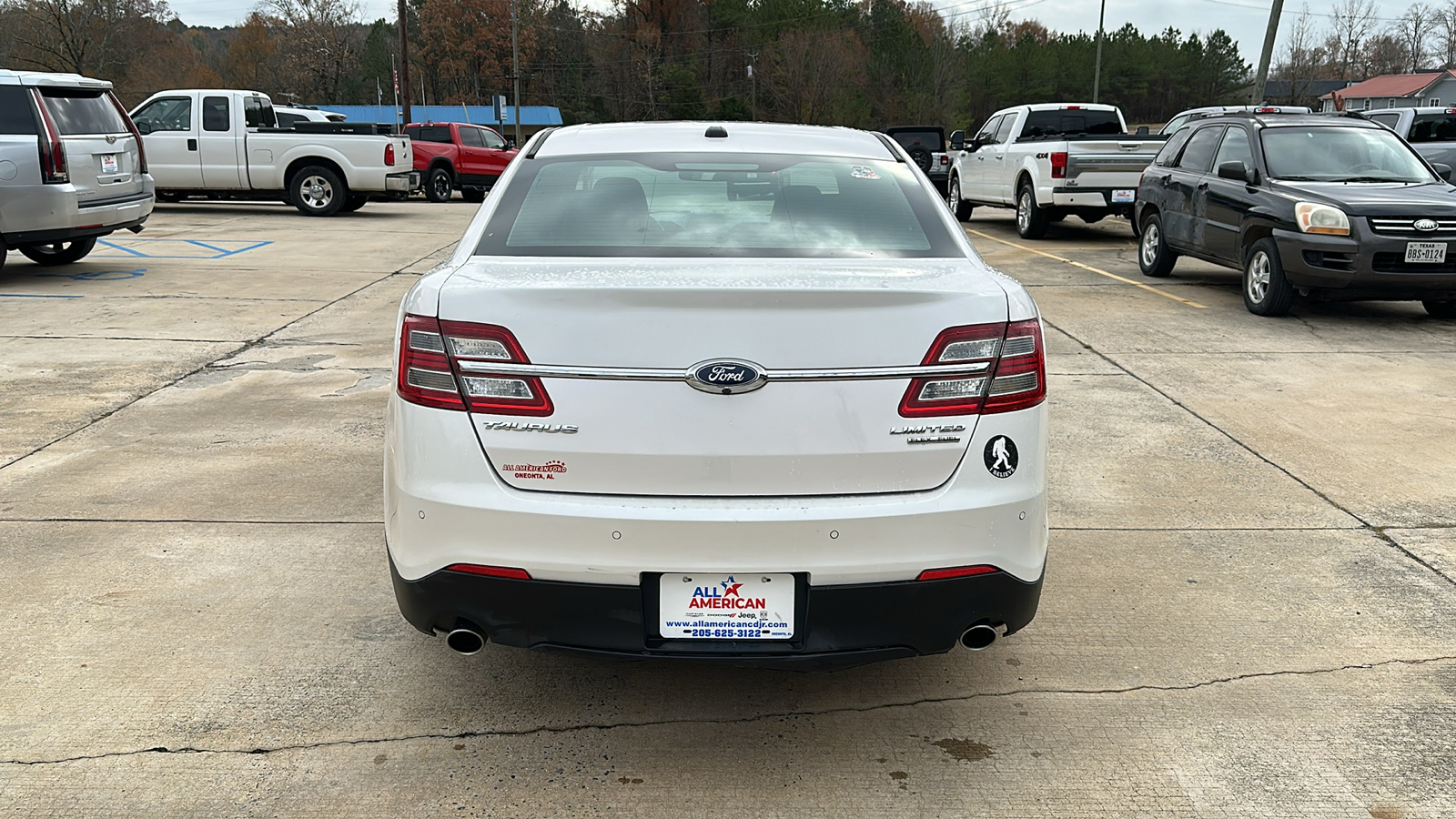 2019 Ford Taurus Limited 4