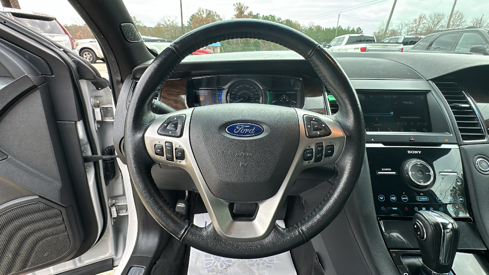 2019 Ford Taurus Limited 16